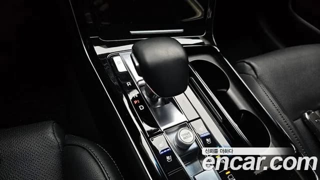 2020 Kia K7 Premier Hybrid Noblesse Sold VIN KNALC41GBLA029998 – interior seats 2020 Kia K7 Premier Hybrid Noblesse Sold VIN KNALC41GBLA029998 – interior seats