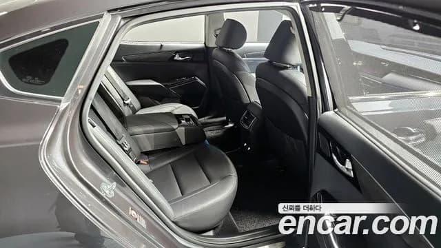 2020 Kia K7 Premier Hybrid Noblesse Sold VIN KNALC41GBLA029998 – photo 20 2020 Kia K7 Premier Hybrid Noblesse Sold VIN KNALC41GBLA029998 – photo 20