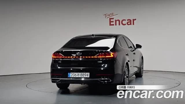 2020 Kia K7 Premier Hybrid Noblesse Sold VIN KNALC41GBLA030795 – rear exterior 2020 Kia K7 Premier Hybrid Noblesse Sold VIN KNALC41GBLA030795 – rear exterior