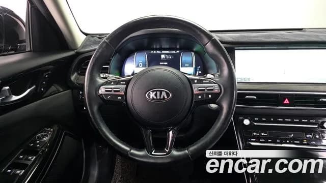 2021 Kia K7 Premier Hybrid Noblesse Sold VIN KNALC41GBMA035055 – rear exterior 2021 Kia K7 Premier Hybrid Noblesse Sold VIN KNALC41GBMA035055 – rear exterior