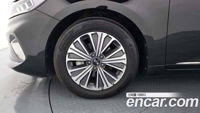 2021 Kia K7 Premier Hybrid Noblesse Sold VIN KNALC41GBMA035055 – dashboard 2021 Kia K7 Premier Hybrid Noblesse Sold VIN KNALC41GBMA035055 – dashboard