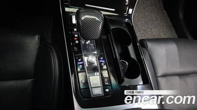 2021 Kia K7 Premier Hybrid Noblesse Sold VIN KNALC41GBMA035055 – interior seats 2021 Kia K7 Premier Hybrid Noblesse Sold VIN KNALC41GBMA035055 – interior seats