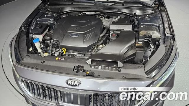 2020 Kia K7 Premier 3.0 GDI Signature Sold VIN KNALD416BLA176145 – exterior detail 2020 Kia K7 Premier 3.0 GDI Signature Sold VIN KNALD416BLA176145 – exterior detail