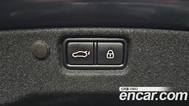 2020 Kia K7 Premier 3.0 GDI Signature Sold VIN KNALD416BLA176145 – undercarriage 2020 Kia K7 Premier 3.0 GDI Signature Sold VIN KNALD416BLA176145 – undercarriage