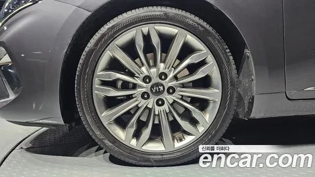 2020 Kia K7 Premier 3.0 GDI Signature Sold VIN KNALD416BLA176145 – photo 13 2020 Kia K7 Premier 3.0 GDI Signature Sold VIN KNALD416BLA176145 – photo 13