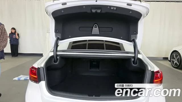 2020 Kia K7 Premier 3.0 GDI Signature Sold VIN KNALD416BLA182012 – photo 11 2020 Kia K7 Premier 3.0 GDI Signature Sold VIN KNALD416BLA182012 – photo 11