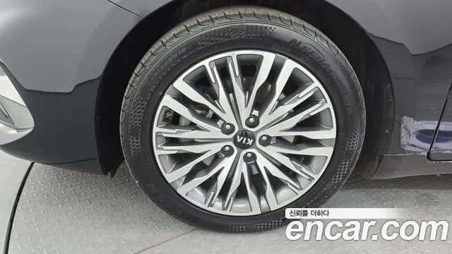 2020 Kia K7 Premier 3.0 GDI Noblesse Sold VIN KNALD416BLA182149 – side profile 2020 Kia K7 Premier 3.0 GDI Noblesse Sold VIN KNALD416BLA182149 – side profile