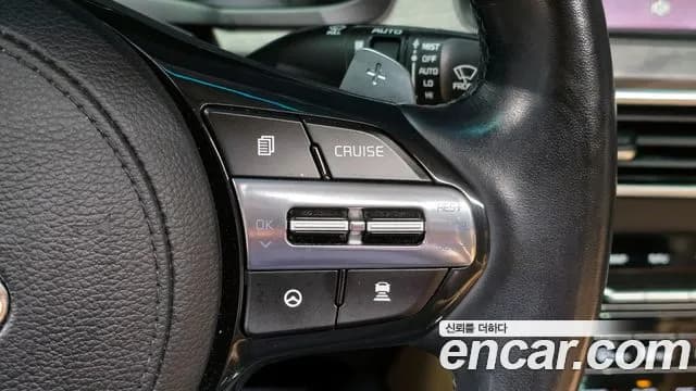 2020 Kia K7 Premier 3.0 GDI Signature Sold VIN KNALD416BLA192952 – rear exterior 2020 Kia K7 Premier 3.0 GDI Signature Sold VIN KNALD416BLA192952 – rear exterior
