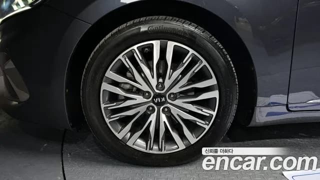 2020 Kia K7 Premier 3.0 GDI Signature Sold VIN KNALD416BLA192952 – undercarriage 2020 Kia K7 Premier 3.0 GDI Signature Sold VIN KNALD416BLA192952 – undercarriage