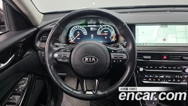 2020 Kia K7 Premier 3.0 GDI Signature Sold VIN KNALD416BLA196166 – rear exterior 2020 Kia K7 Premier 3.0 GDI Signature Sold VIN KNALD416BLA196166 – rear exterior