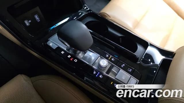 2020 Kia K7 Premier 3.0 GDI Noblesse Sold VIN KNALD416BLA196635 – front exterior 2020 Kia K7 Premier 3.0 GDI Noblesse Sold VIN KNALD416BLA196635 – front exterior