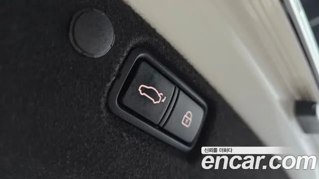2020 Kia K7 Premier 3.0 GDI Signature Sold VIN KNALD416BLA197365 – interior seats 2020 Kia K7 Premier 3.0 GDI Signature Sold VIN KNALD416BLA197365 – interior seats