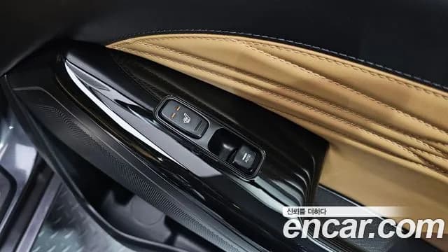 2020 Kia K7 Premier 3.0 GDI Signature Sold VIN KNALD416BLA198144 – front exterior 2020 Kia K7 Premier 3.0 GDI Signature Sold VIN KNALD416BLA198144 – front exterior