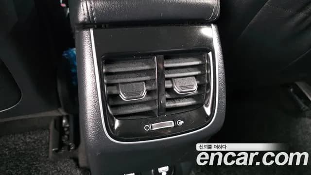 2020 Kia K7 Premier 3.0 GDI Noblesse Sold VIN KNALD416BLA200033 – front exterior 2020 Kia K7 Premier 3.0 GDI Noblesse Sold VIN KNALD416BLA200033 – front exterior