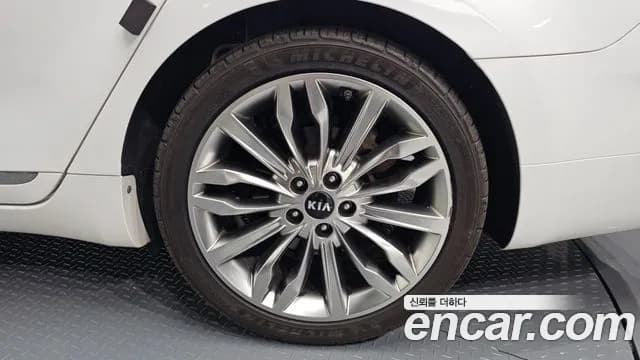 2020 Kia K7 Premier 3.0 GDI Signature Sold VIN KNALD416BLA206683 – photo 23 2020 Kia K7 Premier 3.0 GDI Signature Sold VIN KNALD416BLA206683 – photo 23