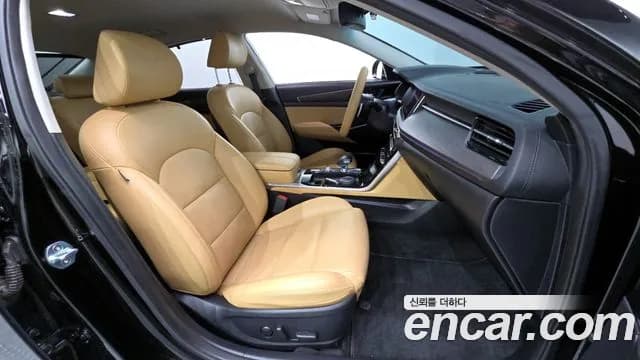 2020 Kia K7 Premier 3.0 GDI Noblesse Sold VIN KNALD416BLA215632 – undercarriage 2020 Kia K7 Premier 3.0 GDI Noblesse Sold VIN KNALD416BLA215632 – undercarriage