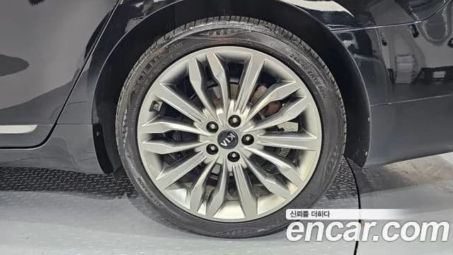 2020 Kia K7 Premier 3.0 GDI Signature Sold VIN KNALD416BLA217049 – photo 15 2020 Kia K7 Premier 3.0 GDI Signature Sold VIN KNALD416BLA217049 – photo 15