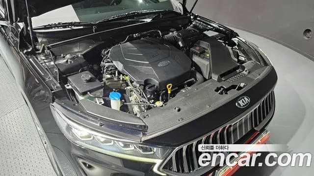 2020 Kia K7 Premier 3.0 GDI Signature Sold VIN KNALD416BLA218983 – trunk area 2020 Kia K7 Premier 3.0 GDI Signature Sold VIN KNALD416BLA218983 – trunk area