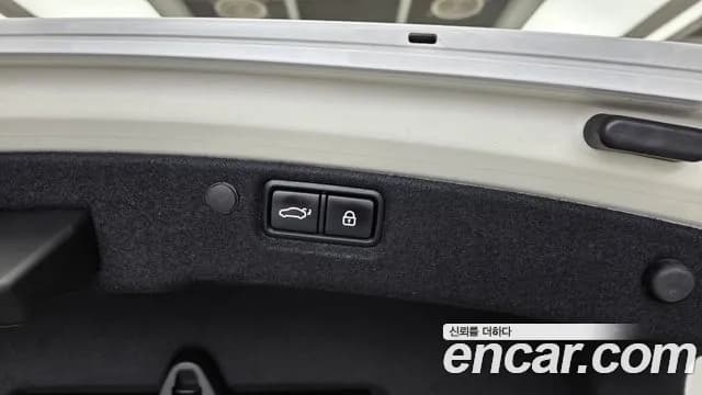 2020 Kia K7 Premier 3.0 GDI Signature Sold VIN KNALD416BLA231057 – photo 26 2020 Kia K7 Premier 3.0 GDI Signature Sold VIN KNALD416BLA231057 – photo 26