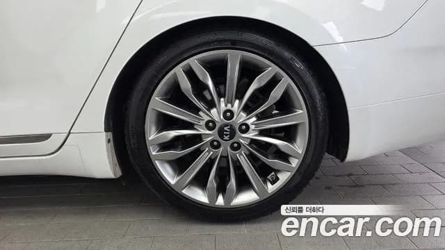 2020 Kia K7 Premier 3.0 GDI Signature Sold VIN KNALD416BLA231057 – photo 30 2020 Kia K7 Premier 3.0 GDI Signature Sold VIN KNALD416BLA231057 – photo 30