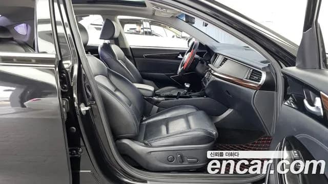 2018 Kia All New K7 3.0 LPI Prestige (Rental Car) Sold VIN KNALD418BJA119477 – front exterior 2018 Kia All New K7 3.0 LPI Prestige (Rental Car) Sold VIN KNALD418BJA119477 – front exterior