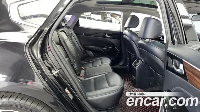 2018 Kia All New K7 3.0 LPI Prestige (Rental Car) Sold VIN KNALD418BJA119477 – exterior detail 2018 Kia All New K7 3.0 LPI Prestige (Rental Car) Sold VIN KNALD418BJA119477 – exterior detail