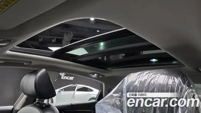 2018 Kia All New K7 3.0 LPI Prestige (Rental Car) Sold VIN KNALD418BJA141467 – exterior detail 2018 Kia All New K7 3.0 LPI Prestige (Rental Car) Sold VIN KNALD418BJA141467 – exterior detail
