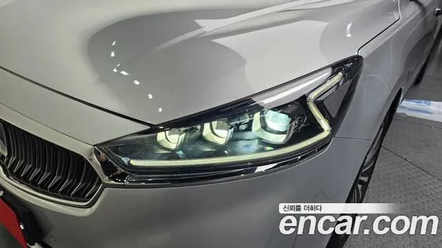 2019 Kia All New K7 3.0 LPI Prestige (Rental Car) Sold VIN KNALD418BKA169886 – front exterior 2019 Kia All New K7 3.0 LPI Prestige (Rental Car) Sold VIN KNALD418BKA169886 – front exterior