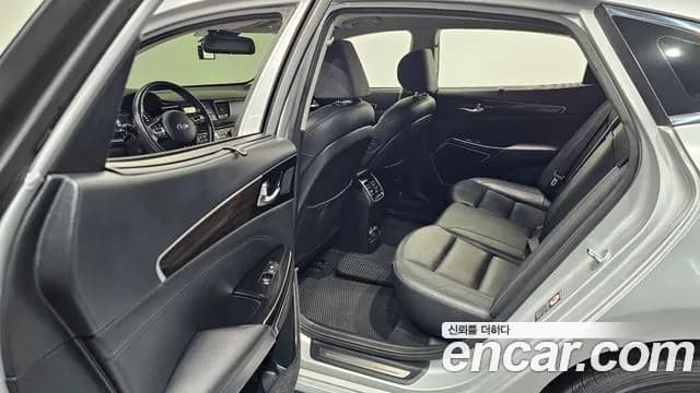 2019 Kia All New K7 3.0 LPI Prestige (Rental Car) Sold VIN KNALD418BKA169886 – photo 18 2019 Kia All New K7 3.0 LPI Prestige (Rental Car) Sold VIN KNALD418BKA169886 – photo 18