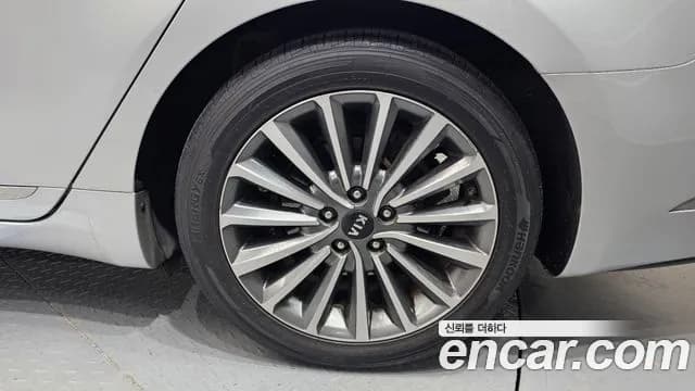 2019 Kia All New K7 3.0 LPI Prestige (Rental Car) Sold VIN KNALD418BKA169886 – photo 30 2019 Kia All New K7 3.0 LPI Prestige (Rental Car) Sold VIN KNALD418BKA169886 – photo 30