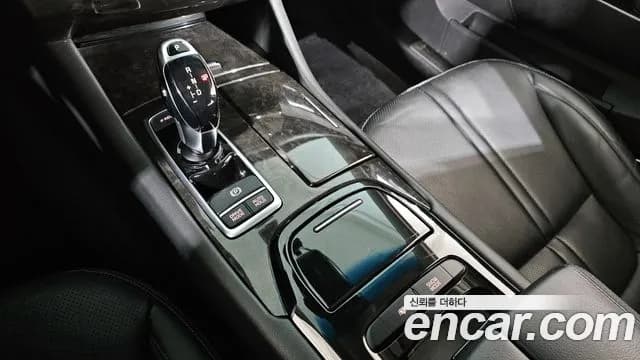 2017 Kia The New K9 3.3 GDI Executive Sold VIN KNALU411BHS036249 – dashboard 2017 Kia The New K9 3.3 GDI Executive Sold VIN KNALU411BHS036249 – dashboard