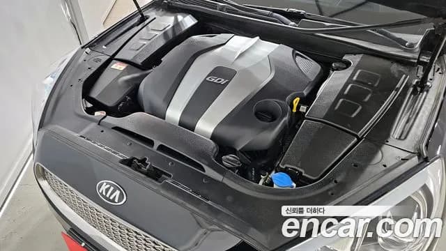 2017 Kia The New K9 3.3 GDI Executive Sold VIN KNALU411BHS036249 – undercarriage 2017 Kia The New K9 3.3 GDI Executive Sold VIN KNALU411BHS036249 – undercarriage