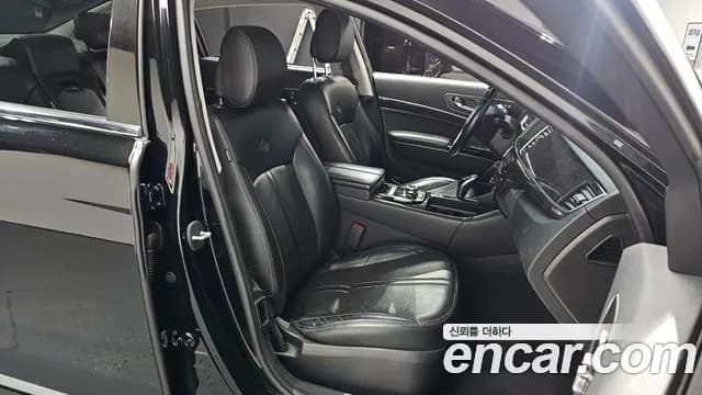2017 Kia The New K9 3.8 GDI Noblesse Sold VIN KNALU413BHS035290 – side profile 2017 Kia The New K9 3.8 GDI Noblesse Sold VIN KNALU413BHS035290 – side profile