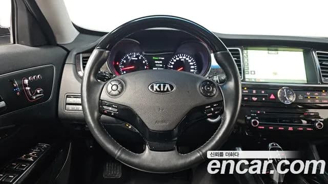 2017 Kia The New K9 3.8 GDI Noblesse Sold VIN KNALU413BHS035290 – photo 20 2017 Kia The New K9 3.8 GDI Noblesse Sold VIN KNALU413BHS035290 – photo 20
