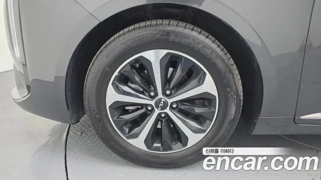 2025 Kia The New K8 Hybrid Noblesse Light Sold VIN KNAM1411BSA094641 – rear exterior 2025 Kia The New K8 Hybrid Noblesse Light Sold VIN KNAM1411BSA094641 – rear exterior