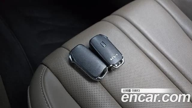 2022 Kia K8 2.5 Gasoline 2WD Sold VIN KNAM141BBNA005410 – rear exterior 2022 Kia K8 2.5 Gasoline 2WD Sold VIN KNAM141BBNA005410 – rear exterior