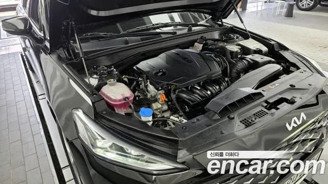 2022 Kia K8 2.5 Gasoline 2WD Sold VIN KNAM141BBNA029616 – engine bay 2022 Kia K8 2.5 Gasoline 2WD Sold VIN KNAM141BBNA029616 – engine bay