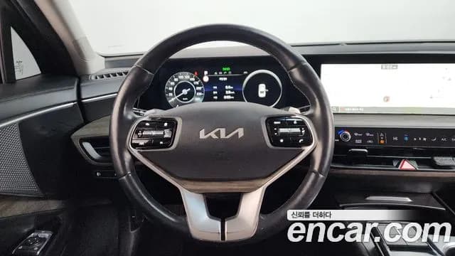 2023 Kia K8 2.5 Gasoline 2WD Sold VIN KNAM141BBPA045313 – photo 14 2023 Kia K8 2.5 Gasoline 2WD Sold VIN KNAM141BBPA045313 – photo 14
