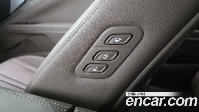 2022 Kia K8 Hybrid Noblesse Sold VIN KNAM2411BNA014324 – trunk area 2022 Kia K8 Hybrid Noblesse Sold VIN KNAM2411BNA014324 – trunk area