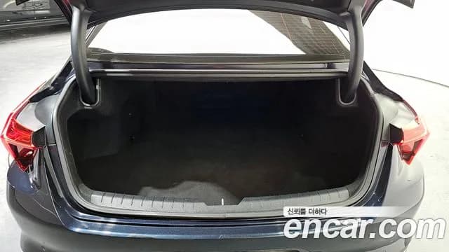 2022 Kia K8 Hybrid Noblesse Sold VIN KNAM2411BNA018946 – trunk area 2022 Kia K8 Hybrid Noblesse Sold VIN KNAM2411BNA018946 – trunk area