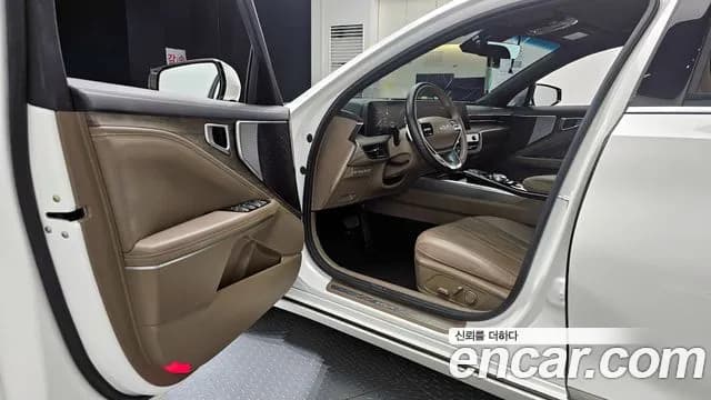 2022 Kia K8 Hybrid Noblesse Sold VIN KNAM2411BNA020268 – undercarriage 2022 Kia K8 Hybrid Noblesse Sold VIN KNAM2411BNA020268 – undercarriage