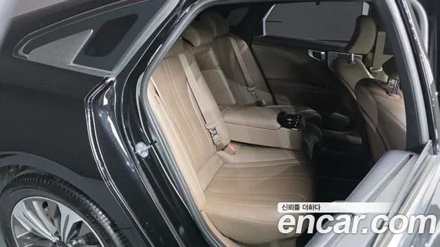 2023 Kia K8 Hybrid Noblesse Sold VIN KNAM2411BPA023416 – interior seats 2023 Kia K8 Hybrid Noblesse Sold VIN KNAM2411BPA023416 – interior seats