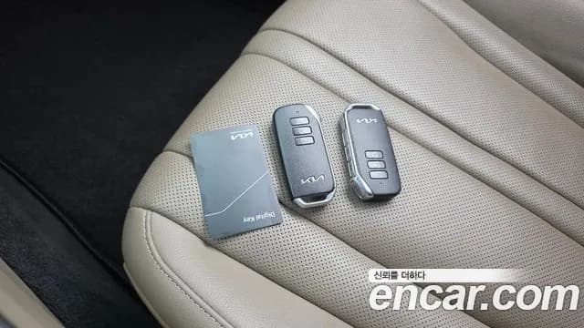 2023 Kia K8 Hybrid Noblesse Sold VIN KNAM2411BPA028128 – exterior detail 2023 Kia K8 Hybrid Noblesse Sold VIN KNAM2411BPA028128 – exterior detail