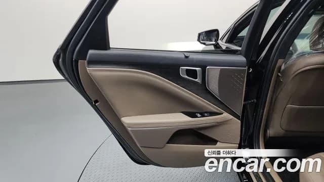 2023 Kia K8 Hybrid Noblesse Sold VIN KNAM2411BPA029057 – odometer reading 2023 Kia K8 Hybrid Noblesse Sold VIN KNAM2411BPA029057 – odometer reading