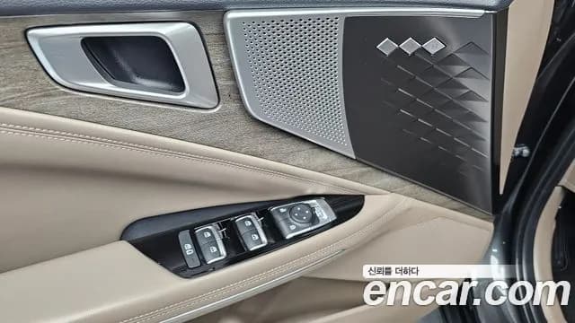 2023 Kia K8 Hybrid Noblesse Sold VIN KNAM2411BPA029956 – exterior detail 2023 Kia K8 Hybrid Noblesse Sold VIN KNAM2411BPA029956 – exterior detail