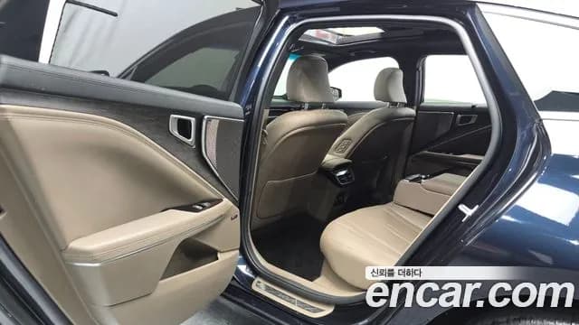 2023 Kia K8 Hybrid Noblesse Sold VIN KNAM2411BPA035511 – trunk area 2023 Kia K8 Hybrid Noblesse Sold VIN KNAM2411BPA035511 – trunk area