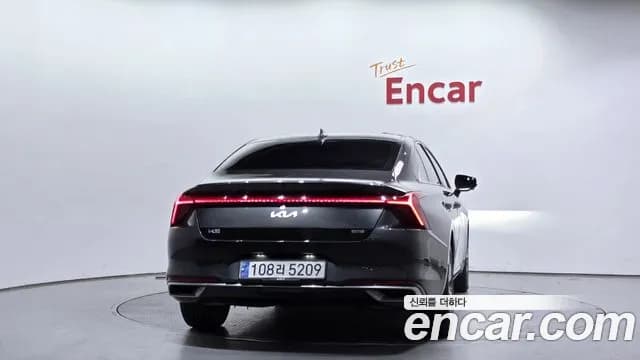 2023 Kia K8 Hybrid Noblesse Sold VIN KNAM2411BPA035751 – rear exterior 2023 Kia K8 Hybrid Noblesse Sold VIN KNAM2411BPA035751 – rear exterior