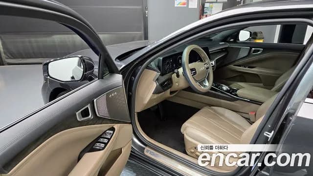 2023 Kia K8 Hybrid Noblesse Sold VIN KNAM2411BPA036341 – side profile 2023 Kia K8 Hybrid Noblesse Sold VIN KNAM2411BPA036341 – side profile