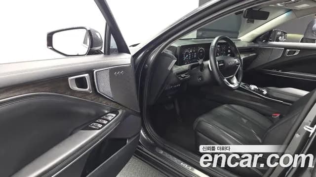 2023 Kia K8 Hybrid Noblesse Sold VIN KNAM2411BPA038839 – exterior detail 2023 Kia K8 Hybrid Noblesse Sold VIN KNAM2411BPA038839 – exterior detail