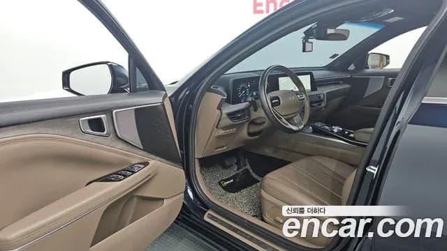 2023 Kia K8 Hybrid Noblesse Sold VIN KNAM2411BPA042706 – front exterior 2023 Kia K8 Hybrid Noblesse Sold VIN KNAM2411BPA042706 – front exterior